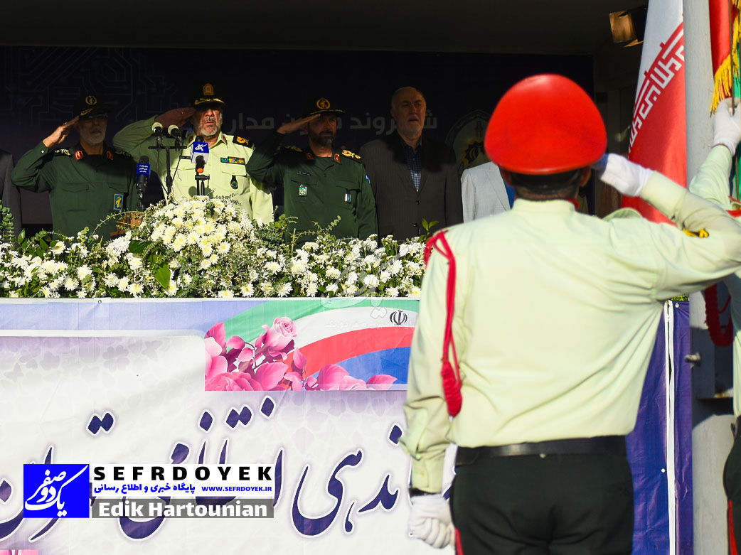 ستاد فرماندهی انتظامی تهران بزرگ مراسم صبحگاه نیروی انتظامی پایتخت