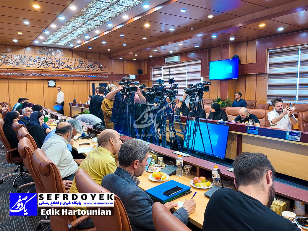 دیدار سردار محمدیان رئیس پلیس تهران بزرگ با خبرنگاران